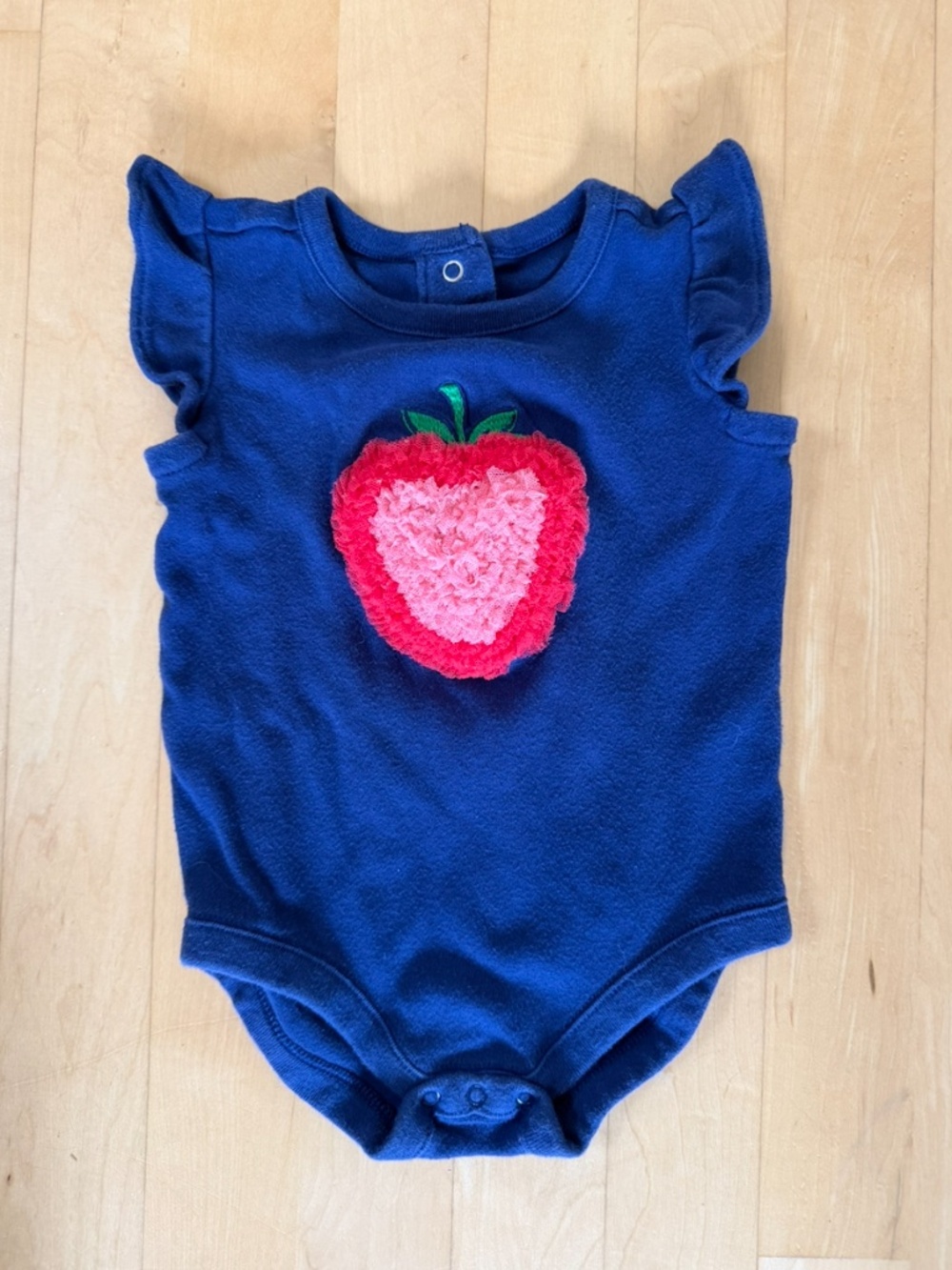 Gymboree Baby Onesie with sleeve ruffles and Strawberry decoration 6-12M